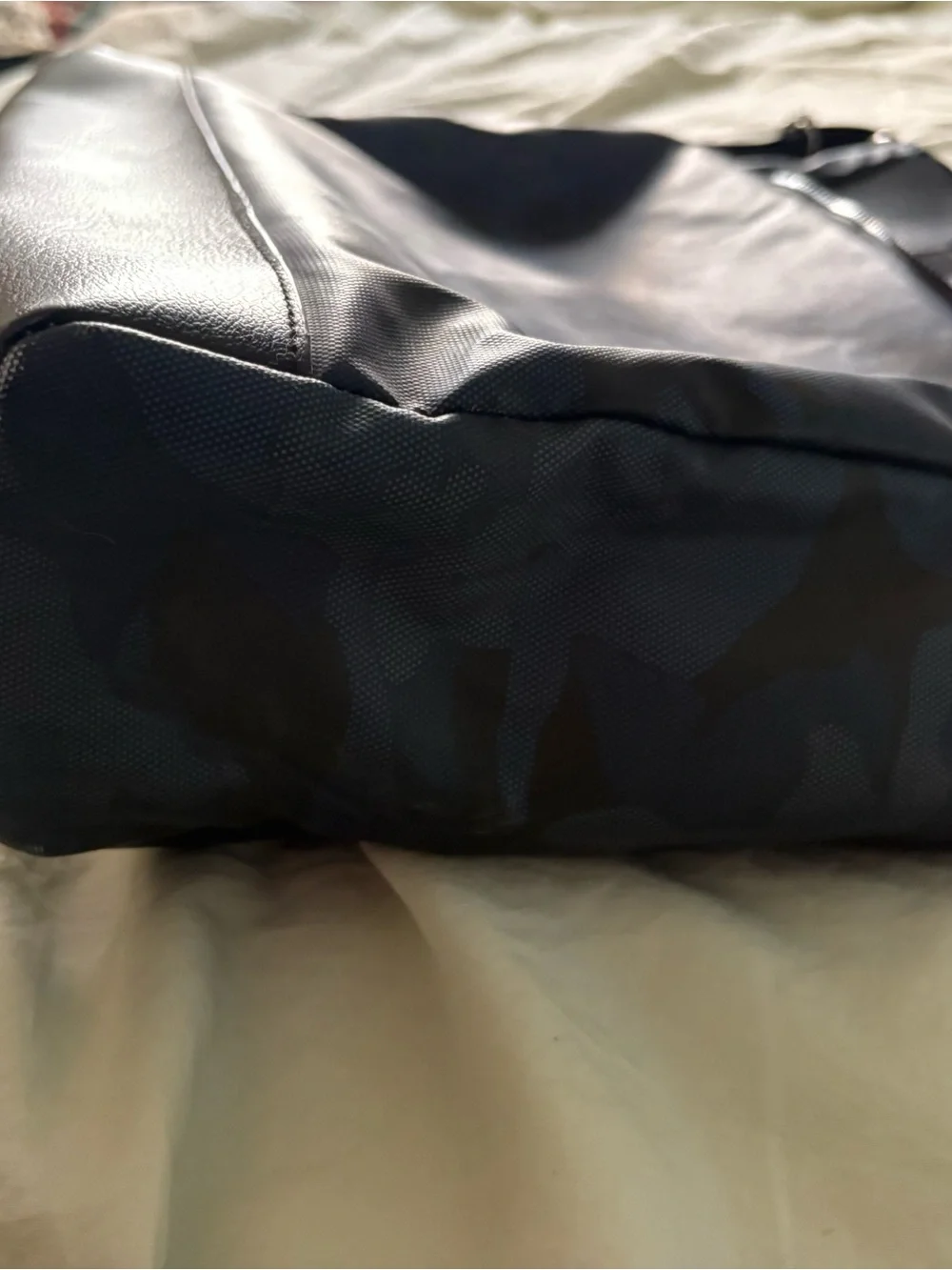 Duchamp London Blue Camo Tote Travel Bag Laptop Water Resistant Trolley Sleeve